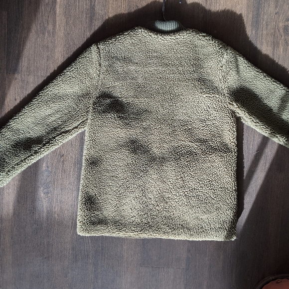 Abercrombie and Fitch Teddy Jacket - Picture 3 of 4